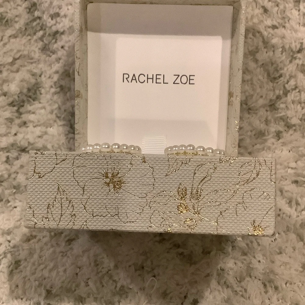 Rachel Zoe 14kt Gold Plated Sterling Silver Pearl Heart Earrings NWT Boxed - Picture 4 of 16